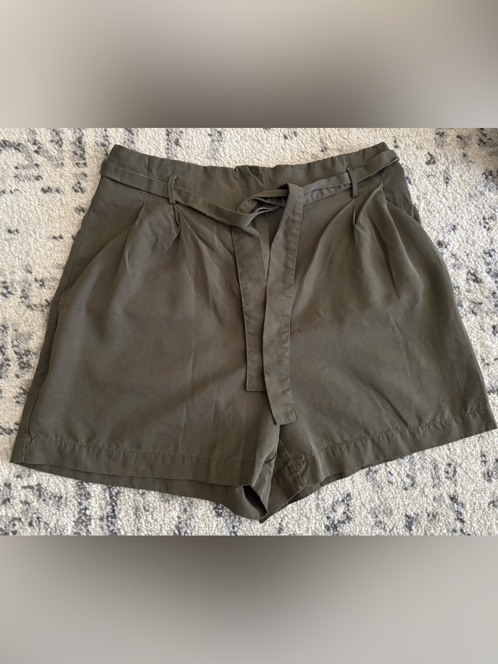 Dex Olive Tie-Waist High-Rise Shorts